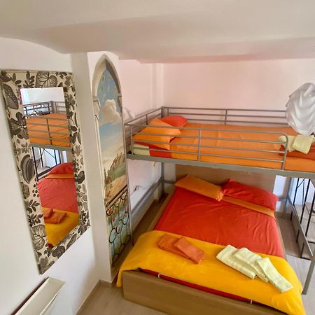 La Casa Di Ida Nel Porto Antico Génova Exterior foto